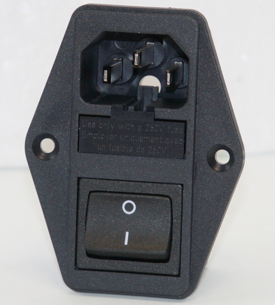 IEC C14 Power Connector Switch, Sikring både i fase og nul