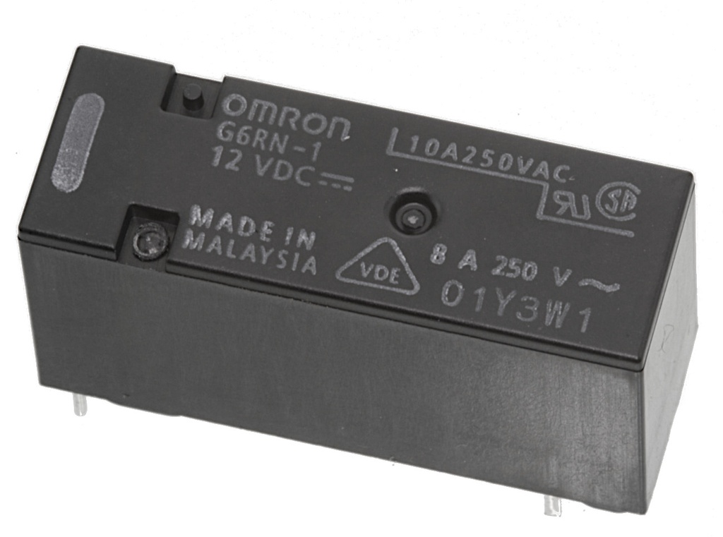 1 x skifte relæ 12VDC 8A 655R P3,2