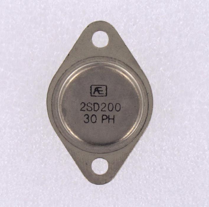 NPN 1500V 2,5A 10W TO3