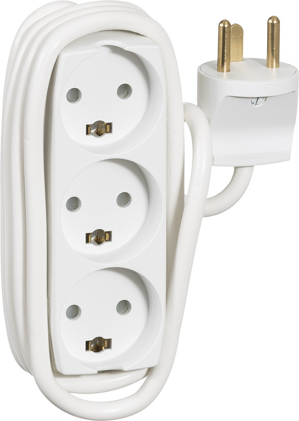 3-Stikdåse, Med jord, Hvid, 1,5 m. kabel