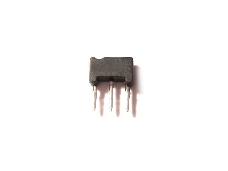 SI-N 50V 0,5A 0,6W 250MHz X-73