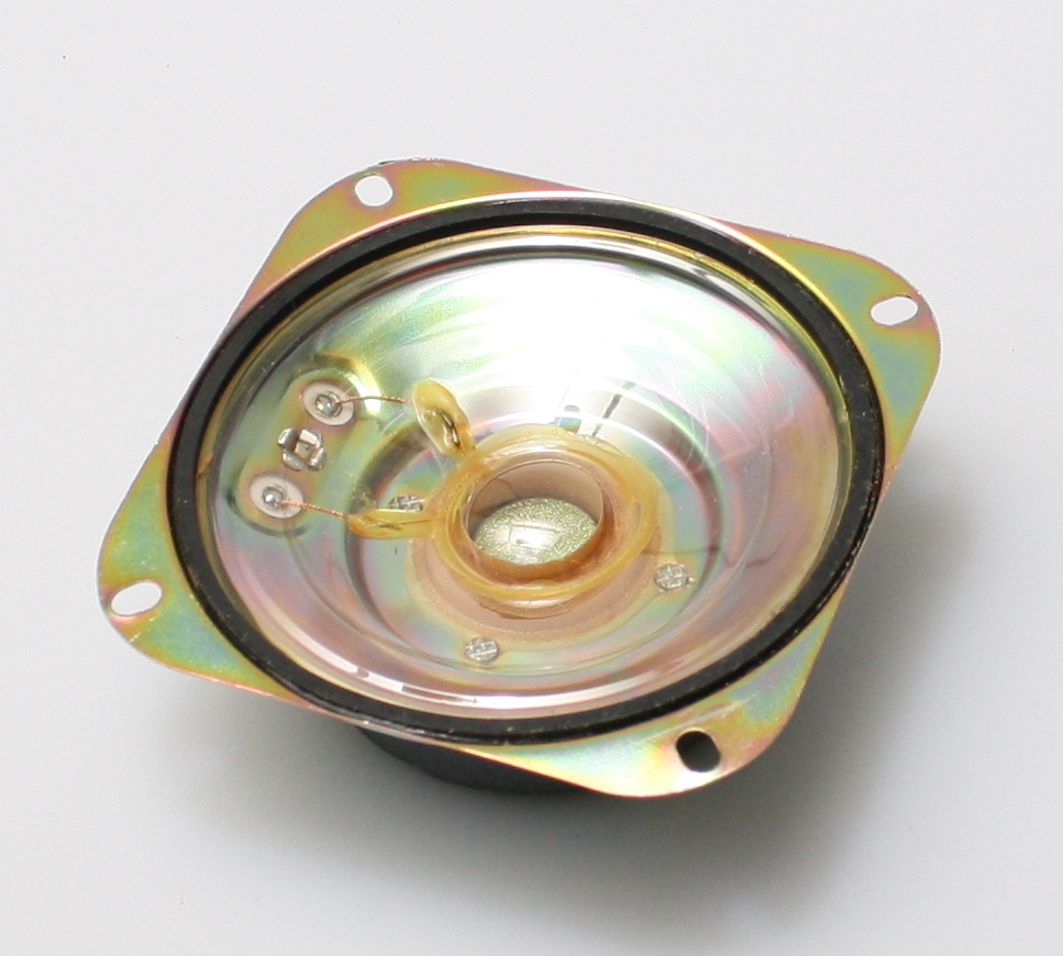 Water resistant speaker 102x102mm.15W 35 ohm