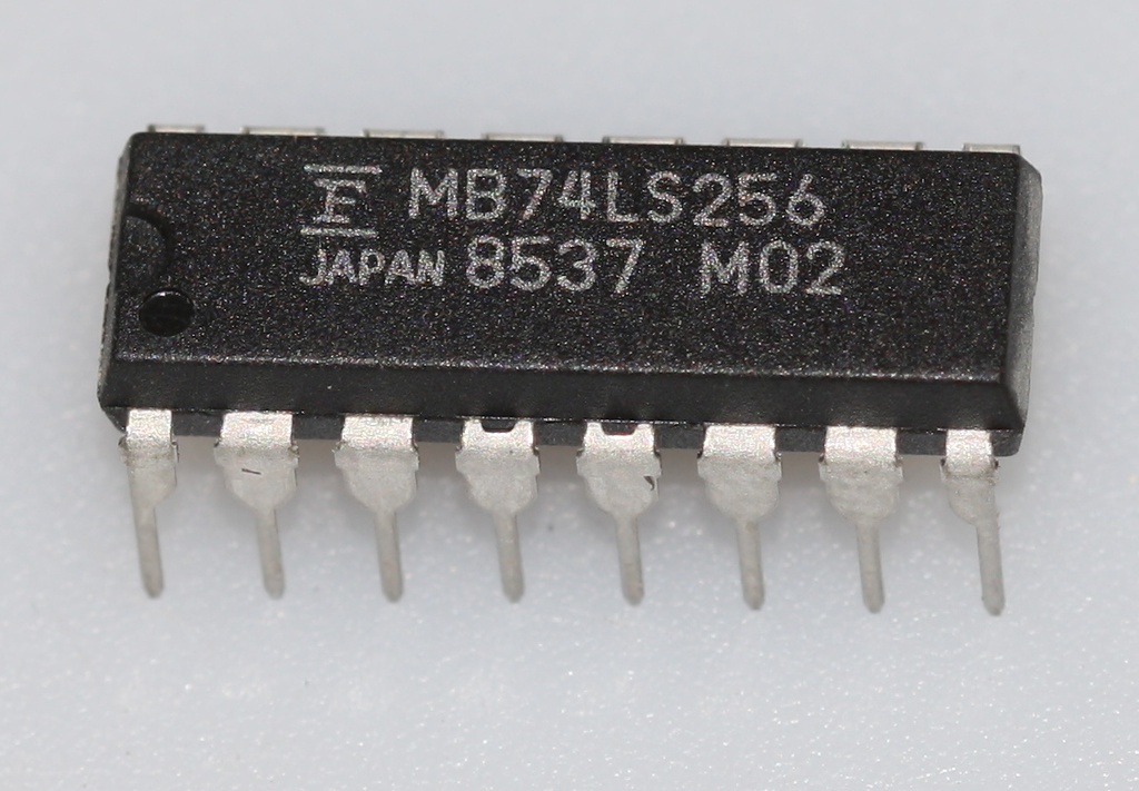 Dual 4-Bit Addressable Latch DIP-16