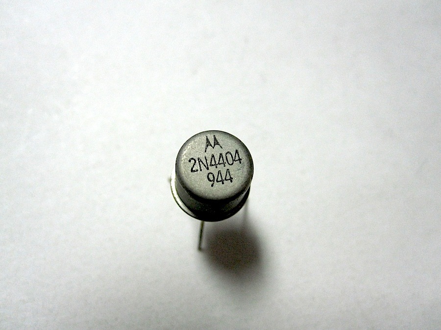 SI-P 80V, 1A, 1,25W, <40/210ns, B>40 TO-39