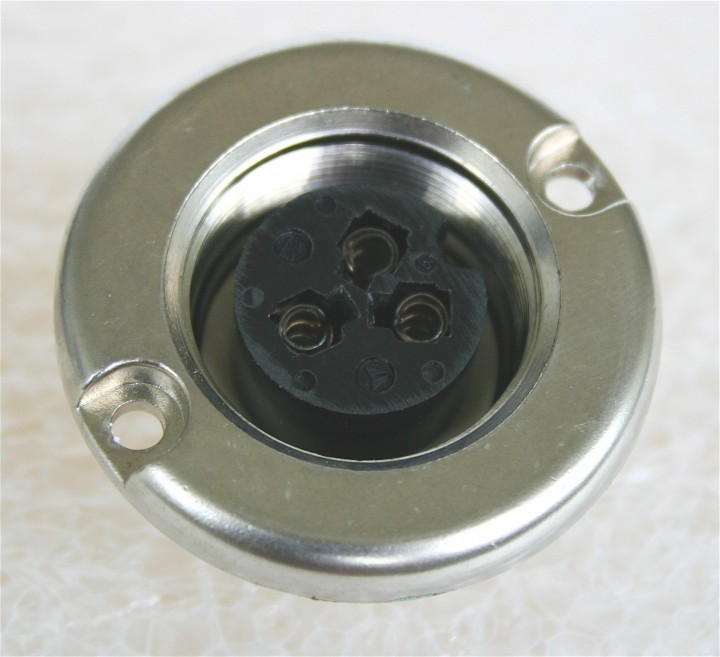 Amphenol 3 pol plug female chassis