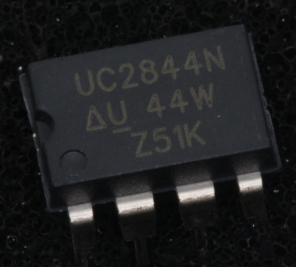 PWM CONTROLLER, FLYBACK, PDIP-8