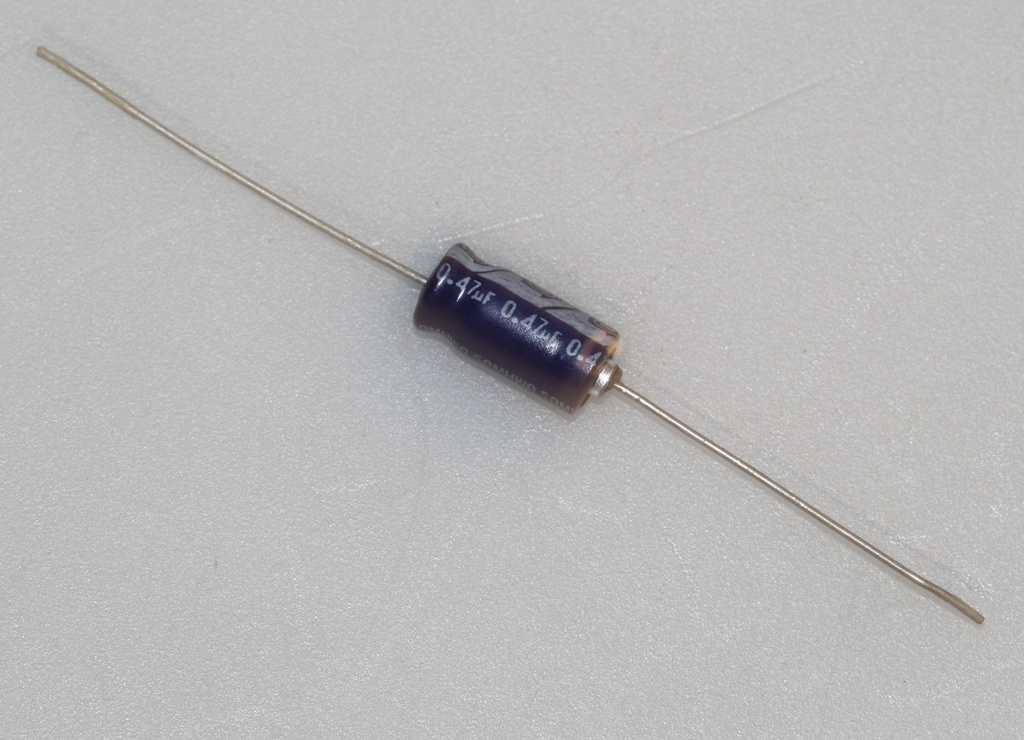 El-Capacitor 0,47µF/100V-6x12mm