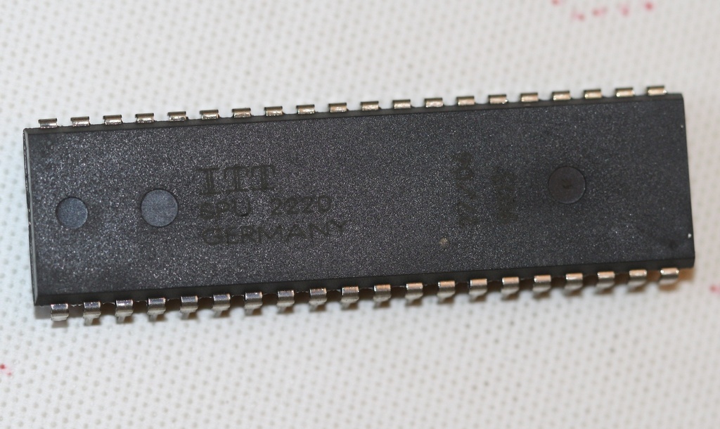 Secam Processor Unit Chroma CPU DIP-40
