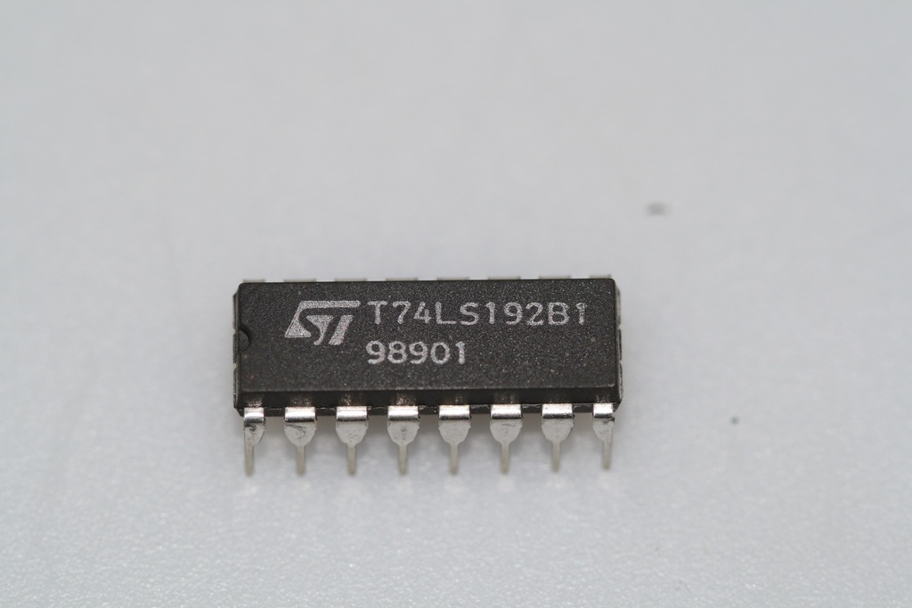 synchronous up/down decade counter with clear DIP-16