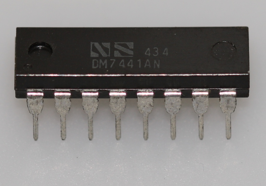 BCD to decimal decoder/Nixie tube driver DIP-16