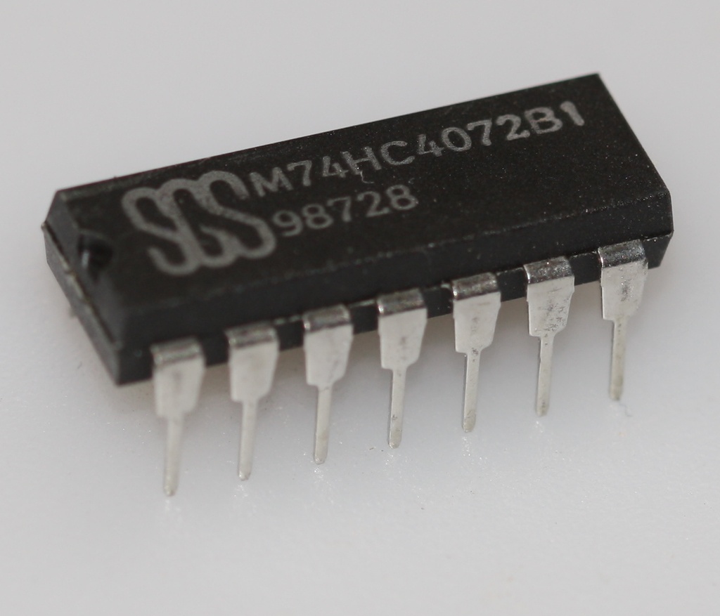 Dual 4 Input Or Gate DIP-14