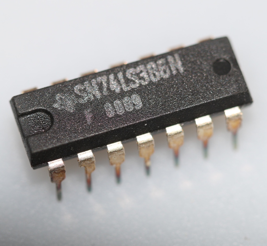 Quad 2-input XOR gate DIP-14