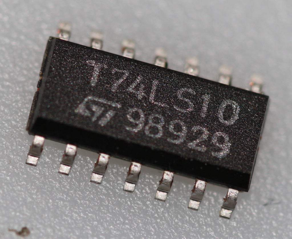 Triple 3-input NAND gate SO-14