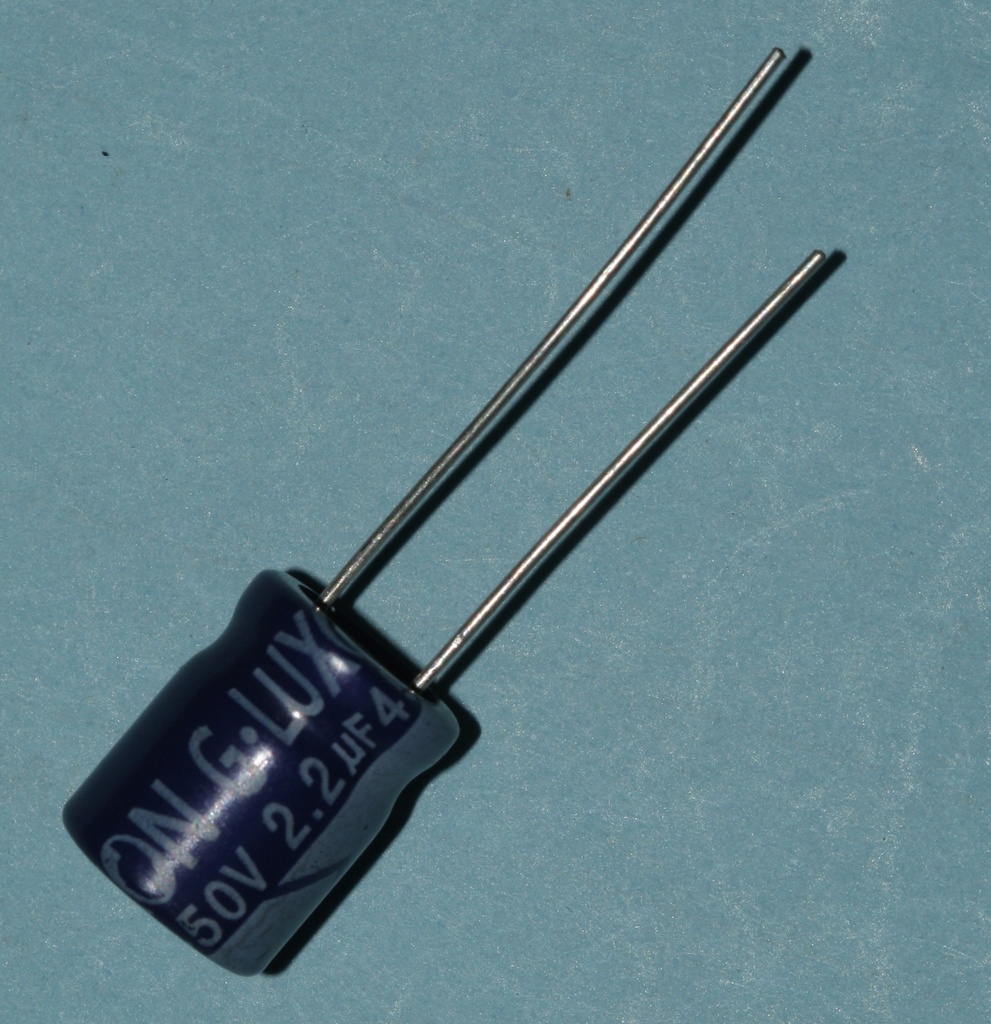El-Capacitor 2,2µF/450V-P5-10x12,5