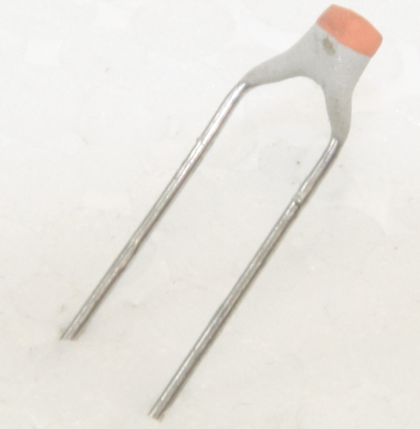 Cer Capacitor 12pF 100V P5,08 2% N150