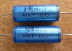 [144270] Booster Capacitor 8200pF 8,2nF 2000V 5% axial