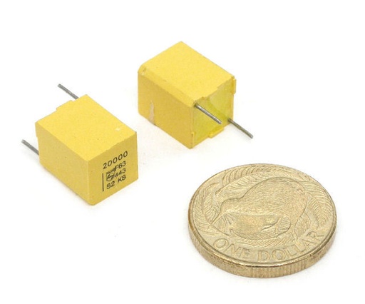 [134435] 200pF 63V radial styroflex kond. 1%