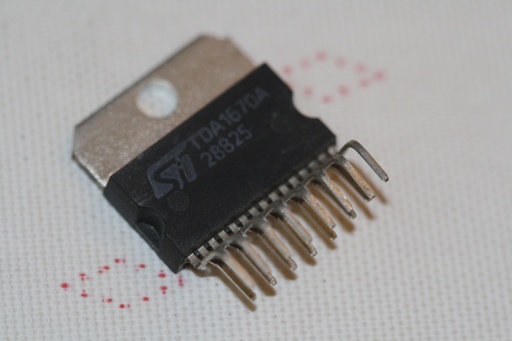 [135300] 35V; 100mA; 30W; vertical deflection circuit SIP-14