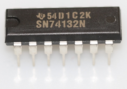 [131788] Quad 2-input NAND schmitt trigger DIP-14