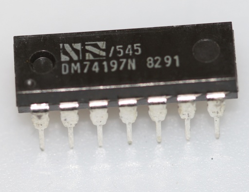 [131867] Presettable binary counter/latch DIP-14
