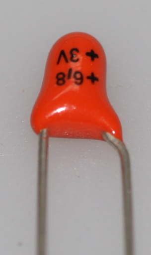 [131938] Tantalum Capacitor 6,8uF 3V P5,08
