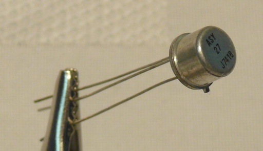 [132797] Germanium PNP 25V 0,2A 0,15W TO-39