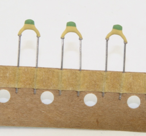 [147606] Cer Capacitor 2,2nF 63V P5,08 K14000
