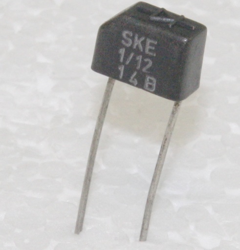 [148870] Diode 1200V 1,3A