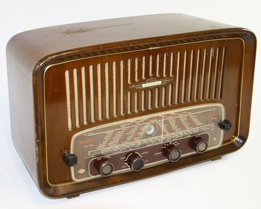 [150138] Rørradio med FM (!) og AM