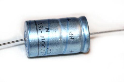 [150936] El-Capacitor 680uF/6,3V 10x18mm