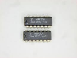 [152744] Low Power Quad Comparator DIL-14