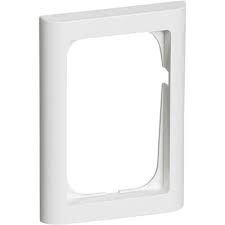[154109] LK Fuga Ramme 63 1,5 modul HVID