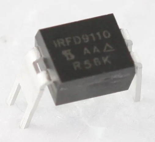 [77919] P-Ch 100V 0,7A 1,3W 1,2R DIP4