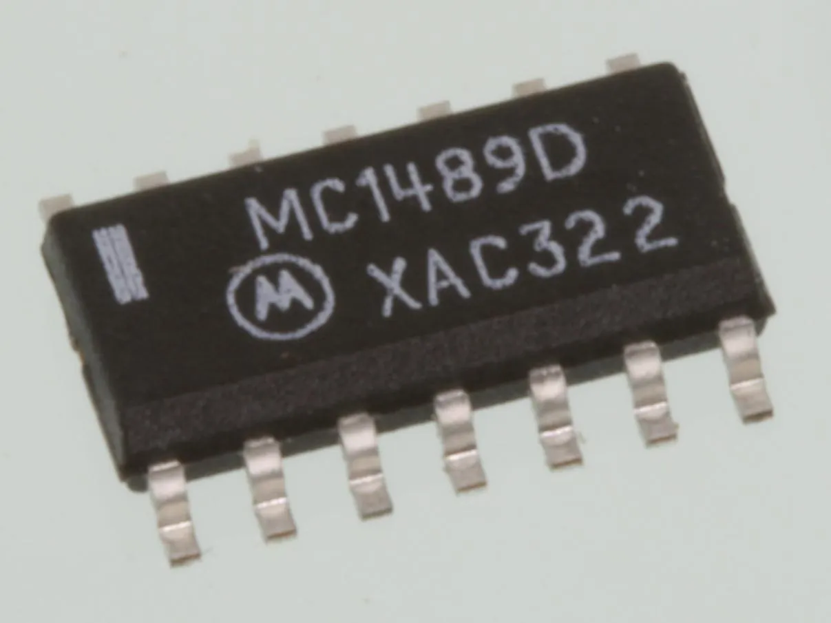 [81289] RS232C 4x Receiver SO14 (=SN75189D)