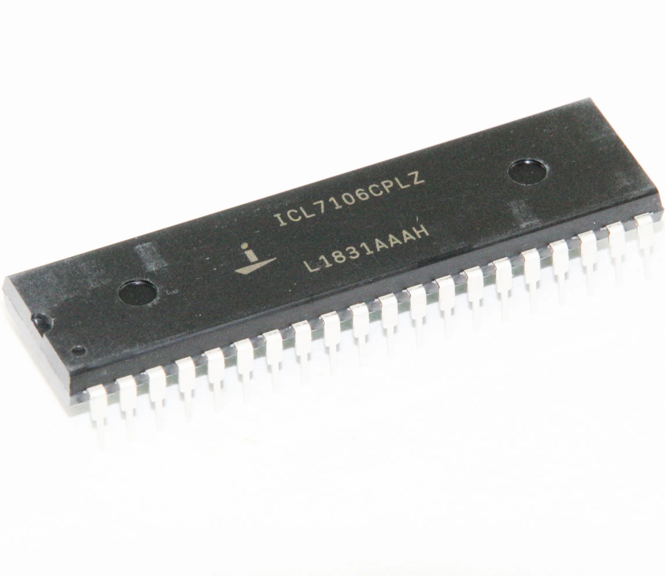 [81526] 3-1/2 Digit LCD/LED Display, A/D Converter DIP-40