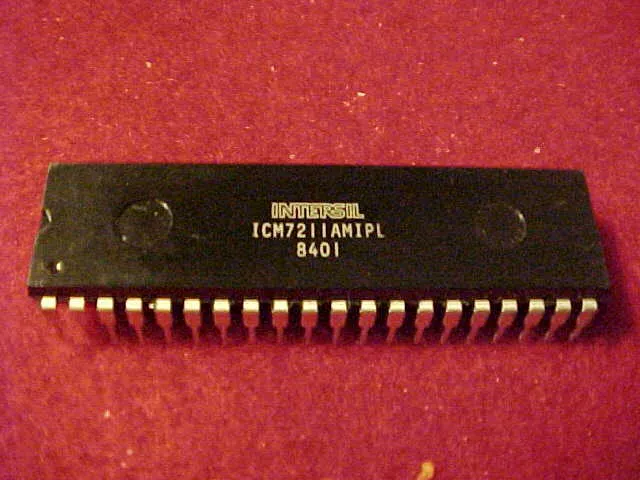 [81547] 4-Digit, LCD Display Driver DIP-40