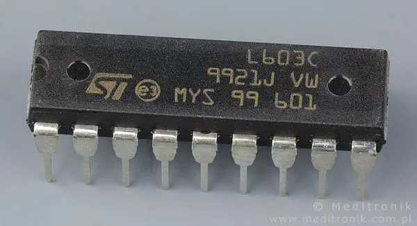 [81692] 8xDarl-Dr. 90V 0,4A TTL-In DIP-18