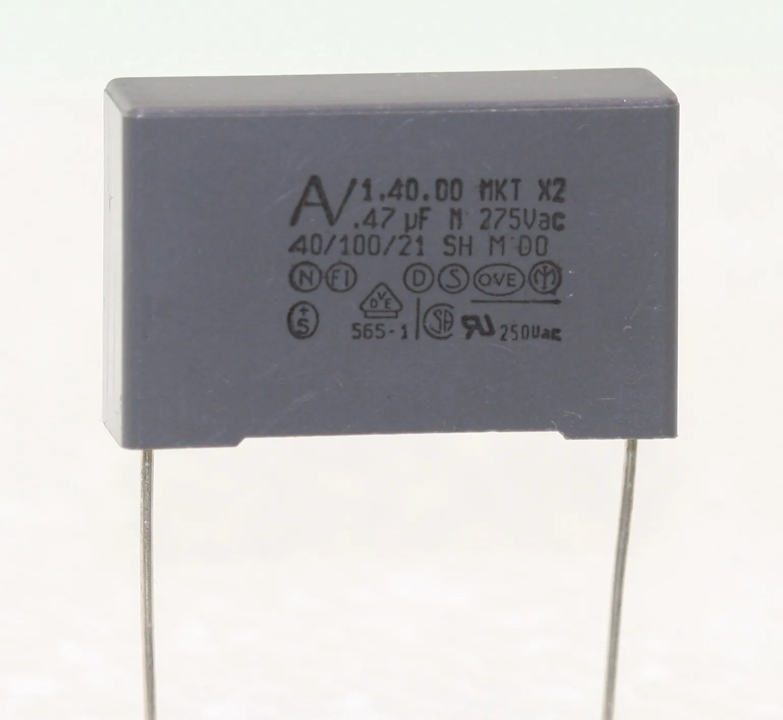 [85570] MKT Capacitor 0,047uF X2 275VAC P15