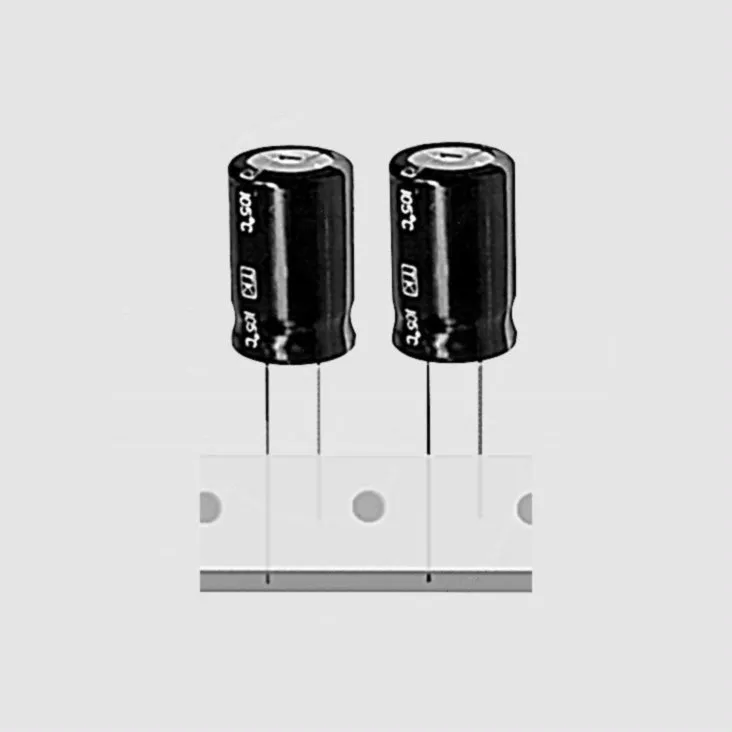 [85774] El-Capacitor 220µF/35V 8x11 P5 Taped