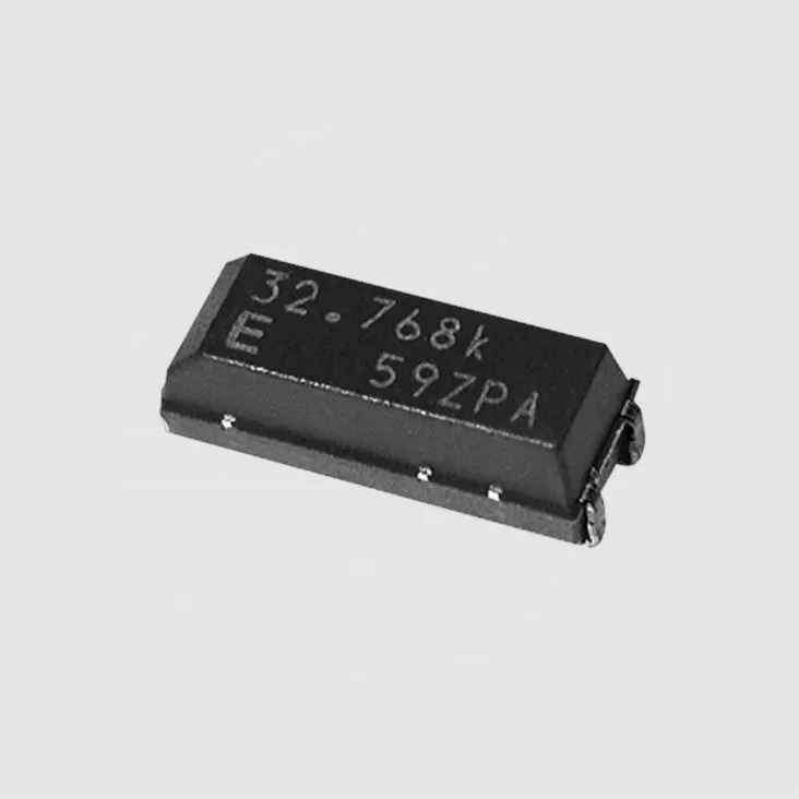 [86051] SMD Clock Crystal 32,768kHz 20ppm
