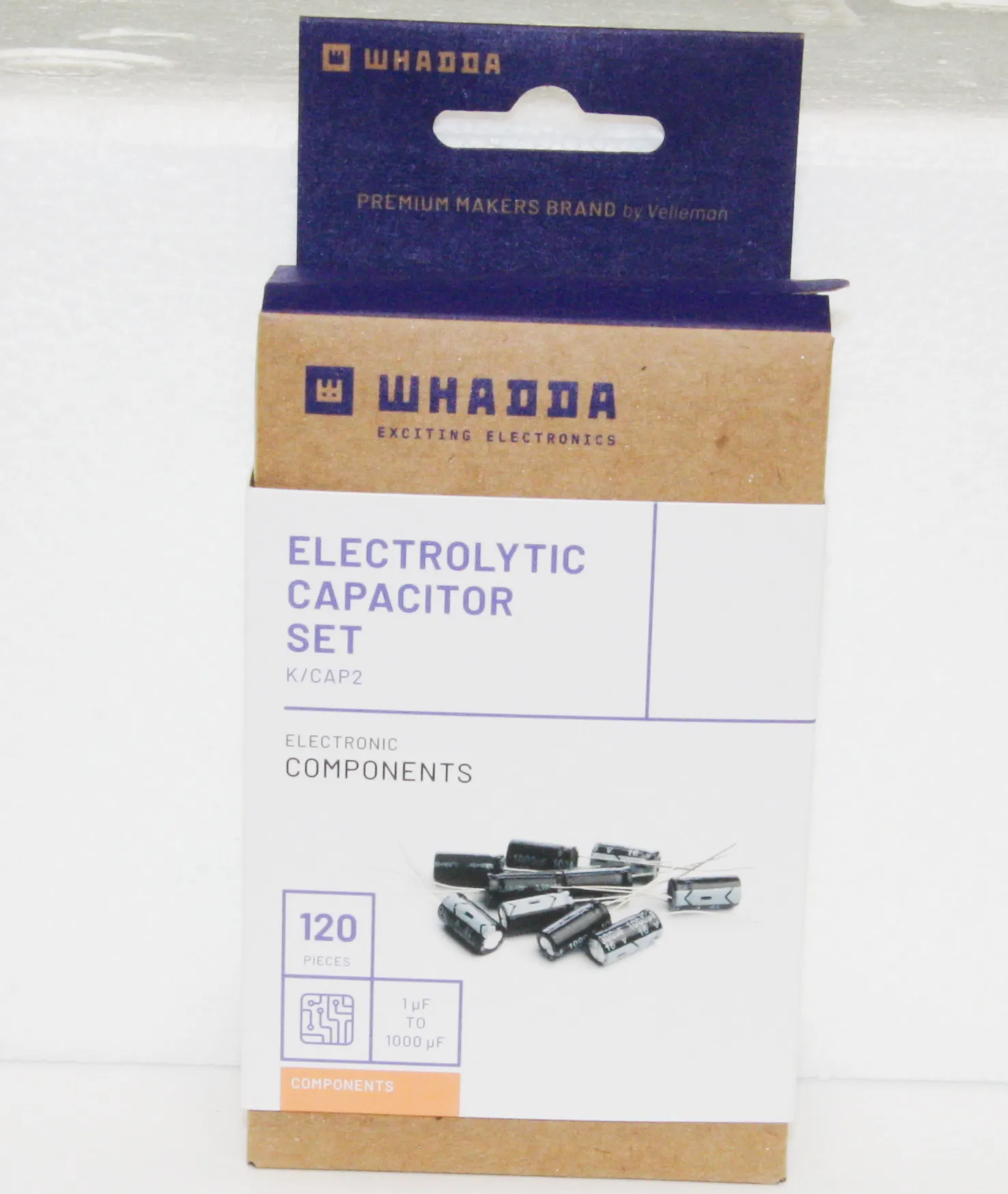 [95981] Sæt med 120 elektrolyt-kondensatorer