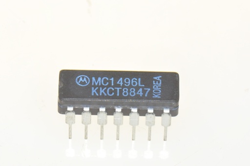 [113212] MC1496L - DIL14