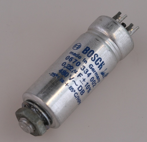 [122125] Bosch MP 0,22uF/480V m.bolt Ø=20x52mm.