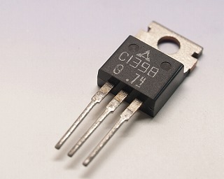 [127322] NPN.70V.3A.15W.TO-220