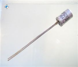 [127812] SI-N 32V 1A 0,6W  TO-1