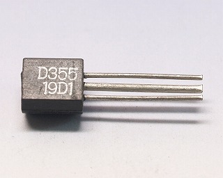 [127813] SI-N 30V 1A 0,8W  TO-92