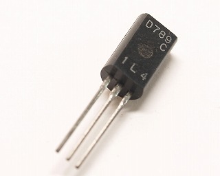 [127915] SI-N 100/50V 1A 0.9W 80MHz TO-92