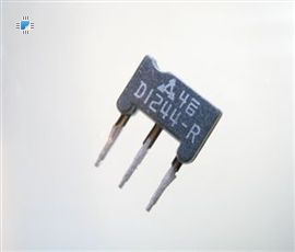 [128053] SI-N 40V 5A 1W 150MHz X-73