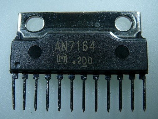 [128944] 30 W BTL audio power amplifier PIN-12