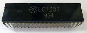 [130731] C-MOS LSI / FM/AM DIP-42